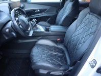 Peugeot 3008  1.2 PureTech Allure