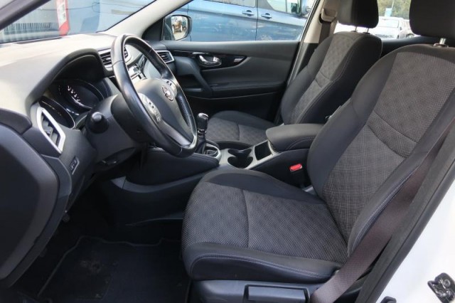 Nissan Qashqai  1.2 DIG-T 