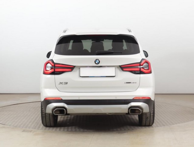BMW X3  xDrive30i 