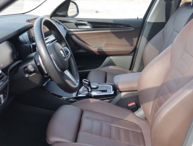 BMW X3  xDrive30i 