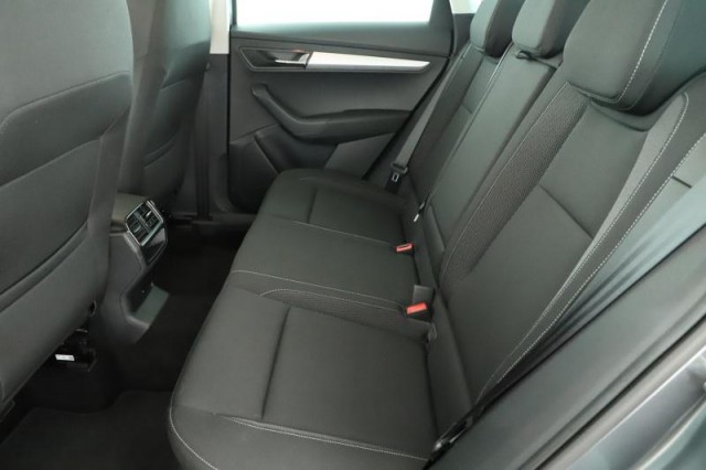 Škoda Karoq  1.5 TSI 