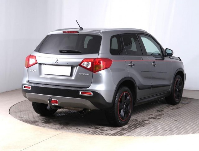 Suzuki Vitara  1.6 VVT Elegance