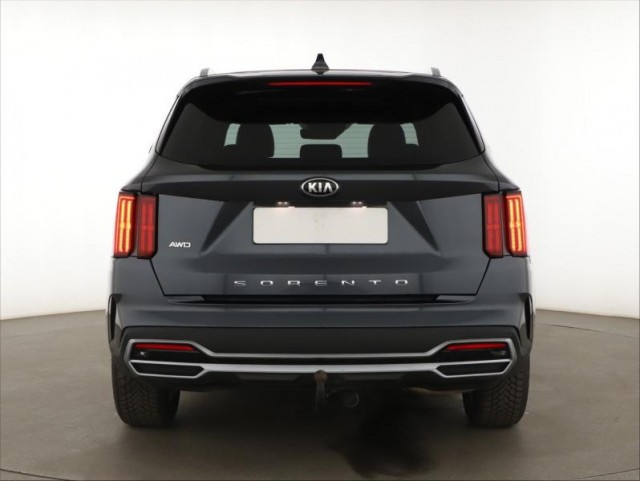 Kia Sorento  2.2 CRDi 