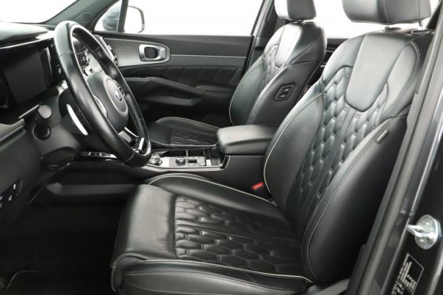 Kia Sorento  2.2 CRDi 