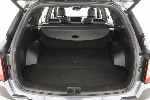 Kia Sorento  2.2 CRDi 