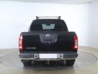 Nissan Navara  2.5 D 