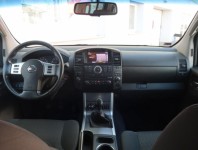 Nissan Navara  2.5 D 