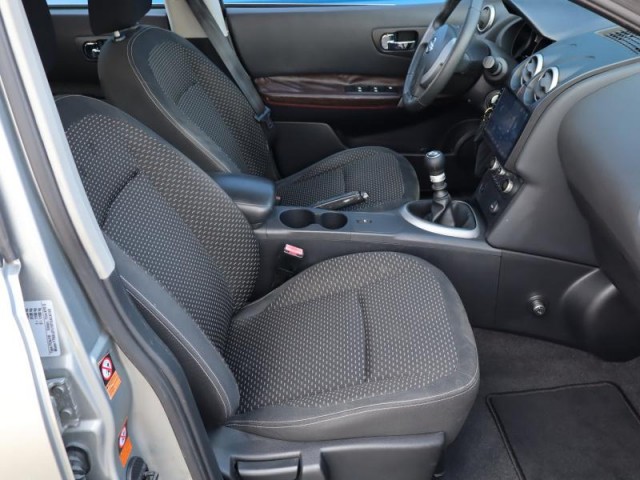 Nissan Qashqai  1.5 dCi 