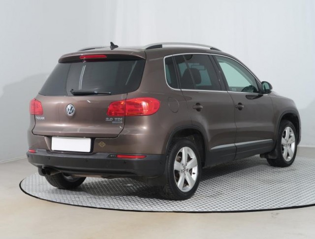 Volkswagen Tiguan  2.0 TDI 