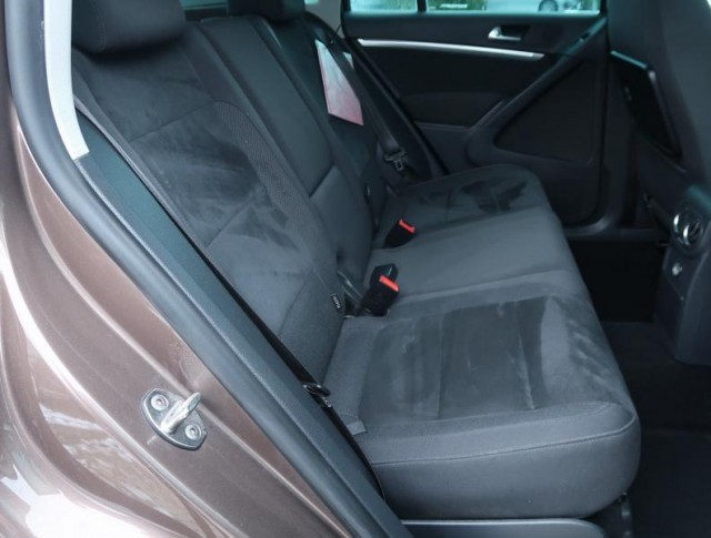 Volkswagen Tiguan  2.0 TDI 
