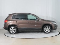 Volkswagen Tiguan  2.0 TDI 