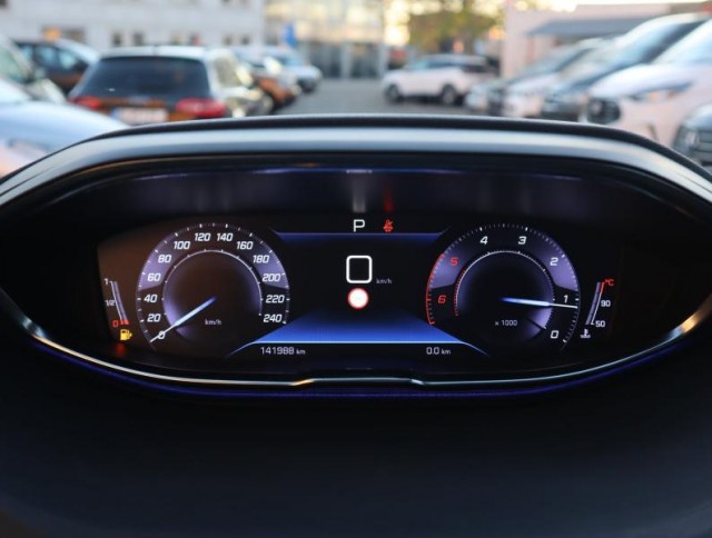 Peugeot 5008  1.5 BlueHDi Active Pack