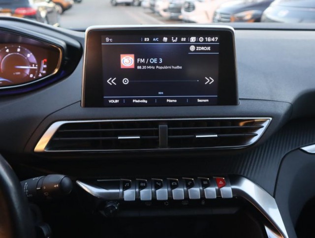 Peugeot 5008  1.5 BlueHDi Active Pack