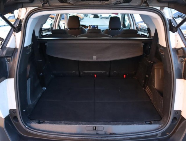 Peugeot 5008  1.5 BlueHDi Active Pack