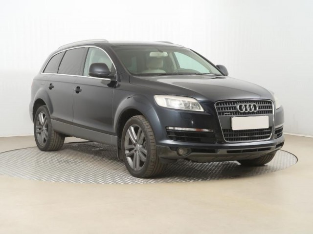 Audi Q7  4.2 TDI 