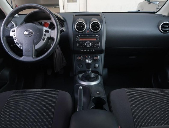 Nissan Qashqai  1.5 dCi 