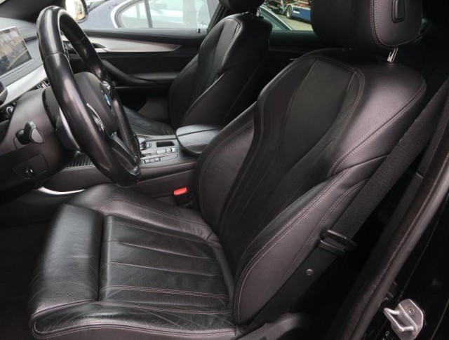 BMW X6  xDrive30d M Paket