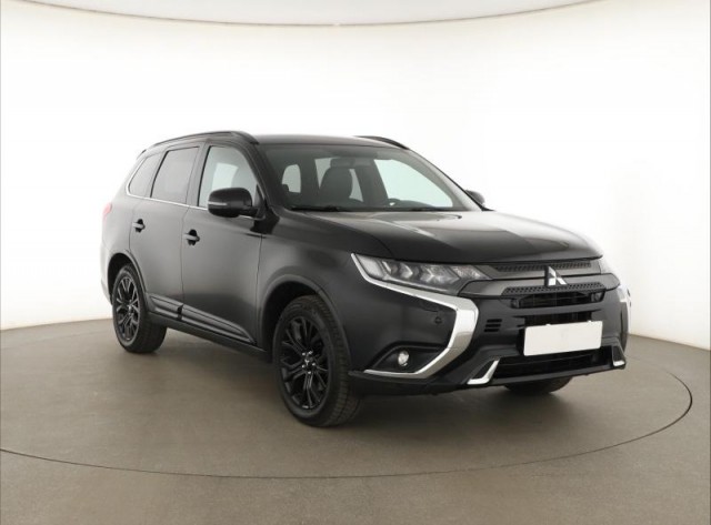 Mitsubishi Outlander  2.0 