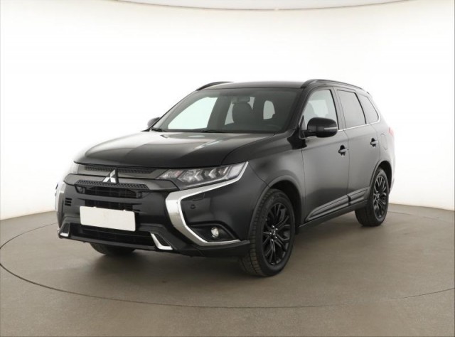 Mitsubishi Outlander  2.0 