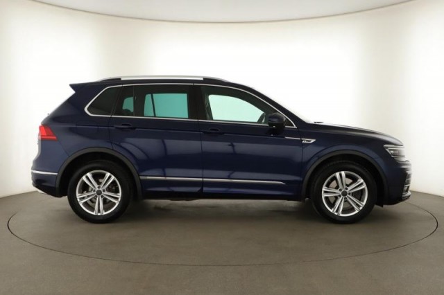Volkswagen Tiguan  2.0 TSI R-Line