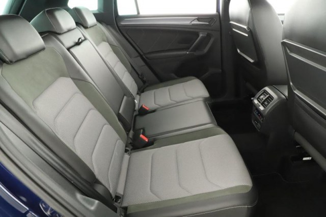 Volkswagen Tiguan  2.0 TSI R-Line