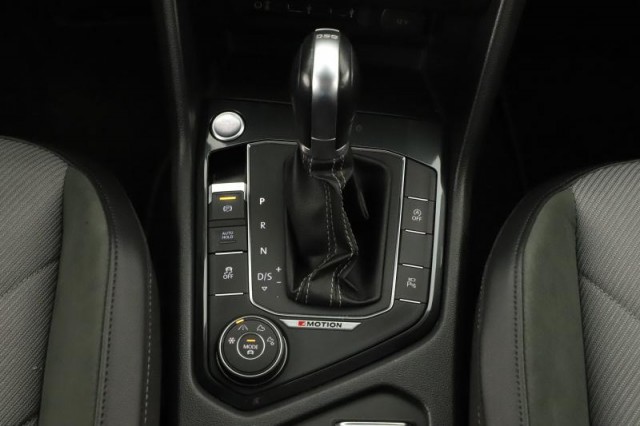 Volkswagen Tiguan  2.0 TSI R-Line