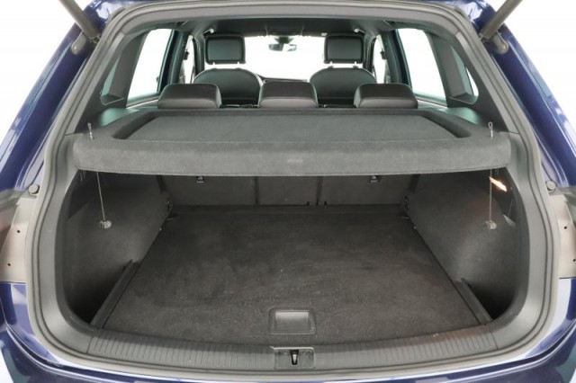 Volkswagen Tiguan  2.0 TSI R-Line