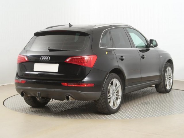 Audi Q5  2.0 TFSI 