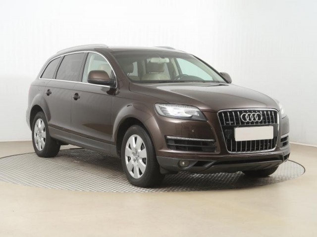Audi Q7  3.0 TDI 