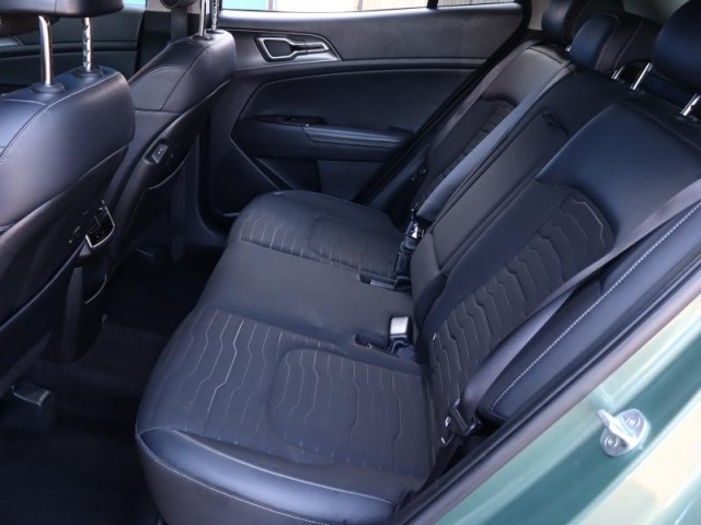 Kia Sportage  1.6 T-GDI MHEV 