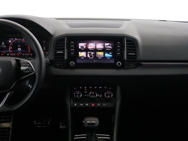 Škoda Karoq  1.5 TSI Sportline