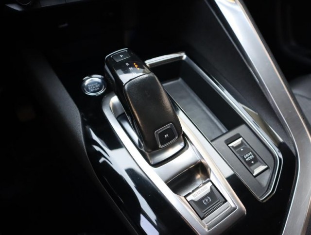 Peugeot 5008  1.5 BlueHDi 