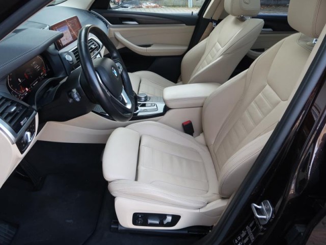 BMW X3  xDrive30d xLine