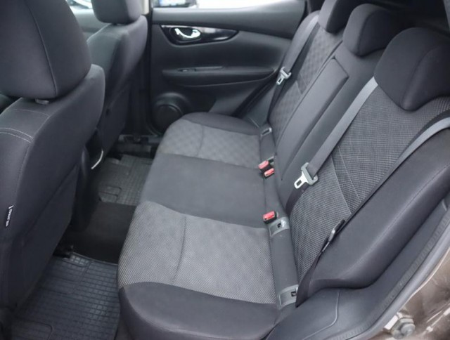 Nissan Qashqai  1.2 DIG-T Tekna