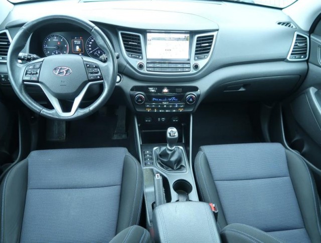 Hyundai Tucson  1.7 CRDi 