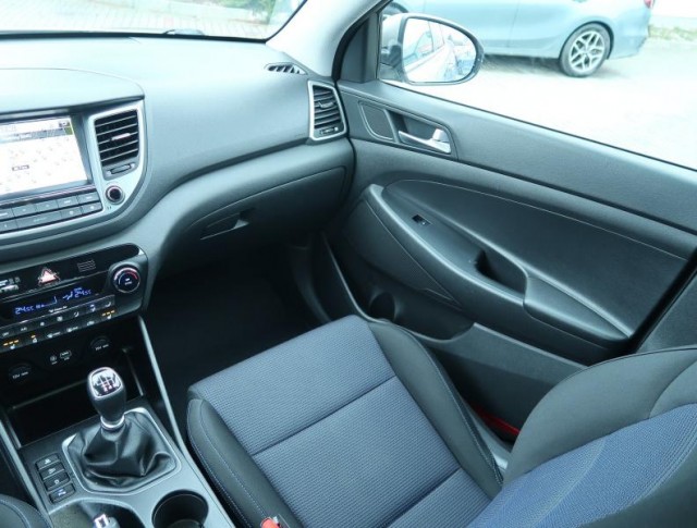 Hyundai Tucson  1.7 CRDi 