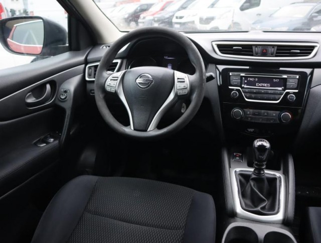 Nissan Qashqai  1.2 DIG-T 