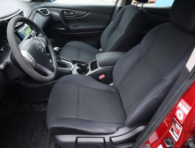 Nissan Qashqai  1.2 DIG-T 