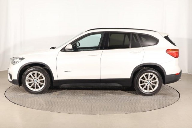 BMW X1  xDrive20i 
