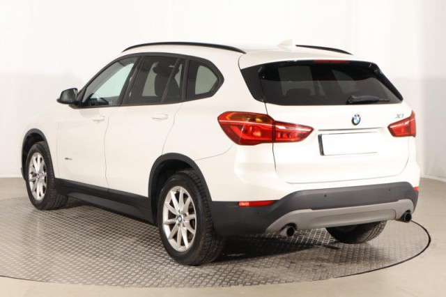 BMW X1  xDrive20i 