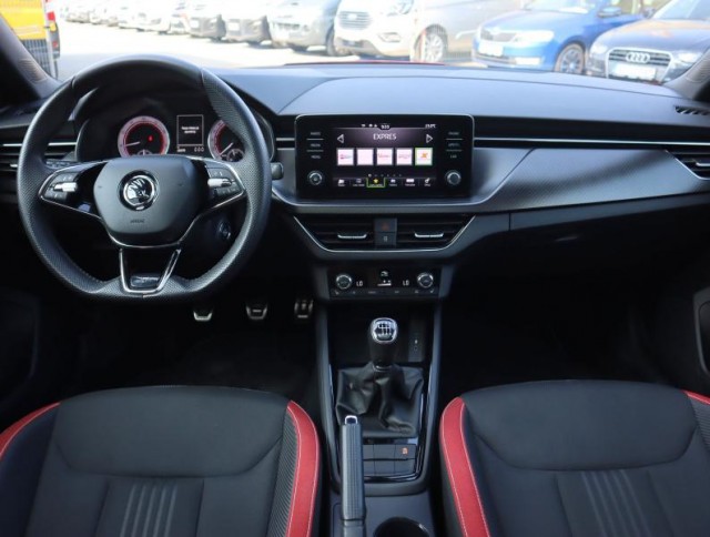 Škoda Kamiq  1.0 TSI Monte Carlo