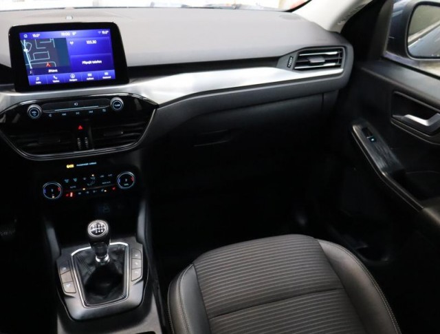 Ford Kuga  1.5 EcoBoost Titanium