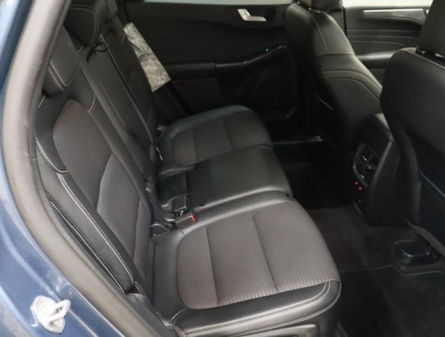 Ford Kuga  1.5 EcoBoost Titanium