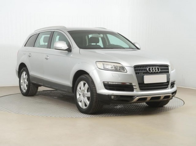 Audi Q7  3.0 TDI 