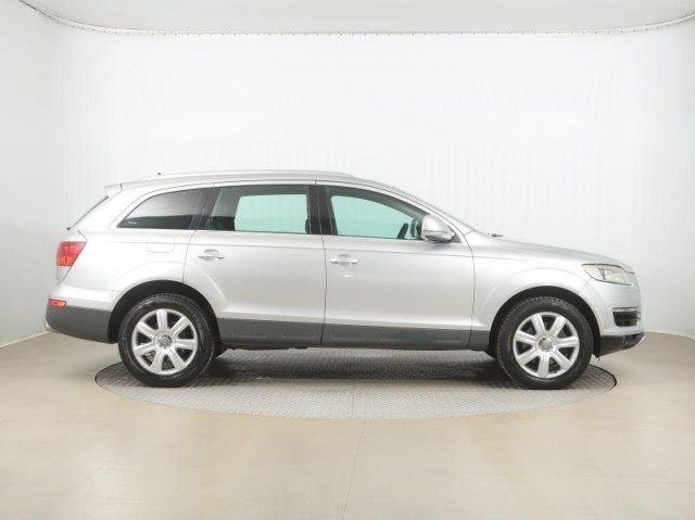 Audi Q7  3.0 TDI 