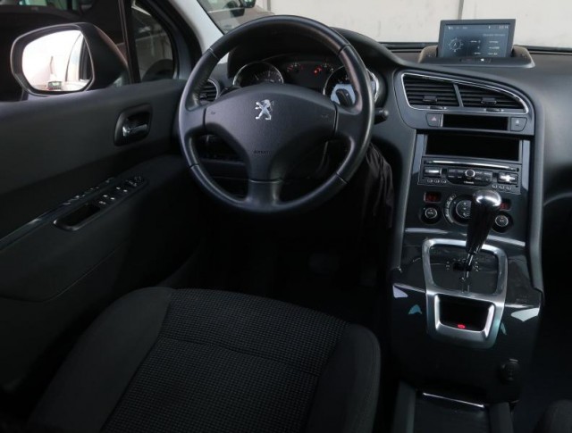 Peugeot 5008  1.6 HDi 
