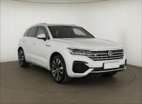Volkswagen Touareg  3.0 TDI 
