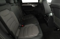 Volkswagen Touareg  3.0 TDI 