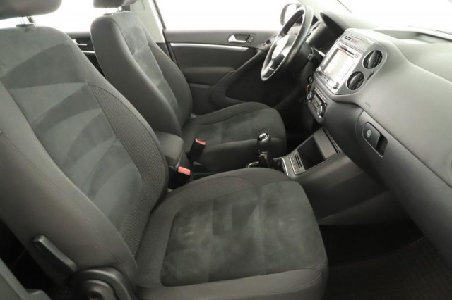 Volkswagen Tiguan  2.0 TDI 