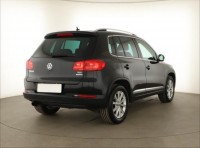 Volkswagen Tiguan  2.0 TDI 
